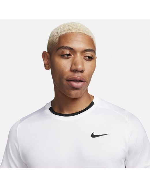 Nike White Court Advantage Top 75% Recycled Polyester Minimum for men
