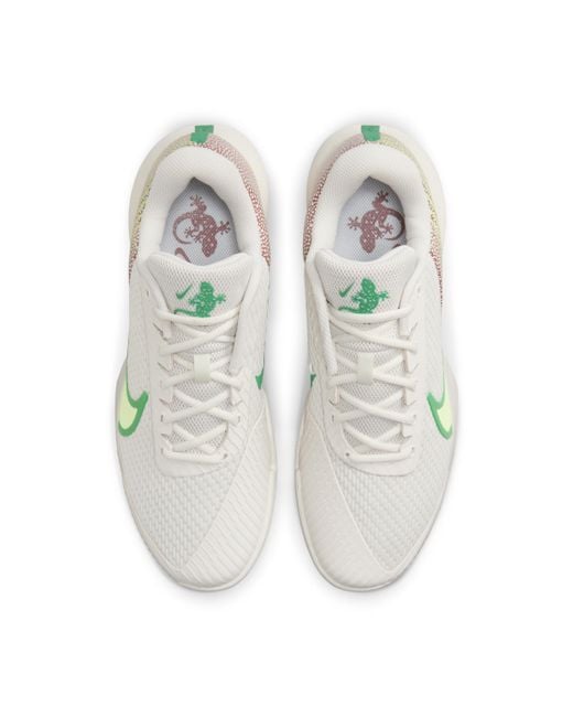 Scarpa da tennis per campi in cemento court air zoom vapor pro 2 premium di Nike in Green da Uomo
