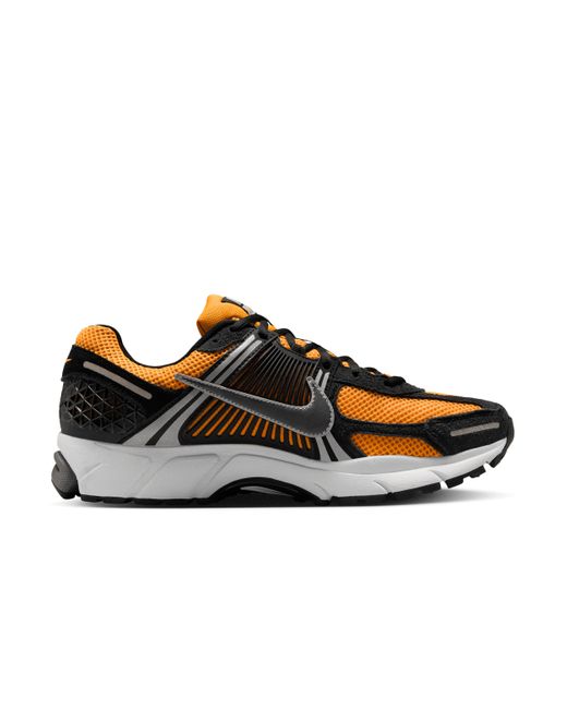 Nike Brown Zoom Vomero 5 Shoes for men