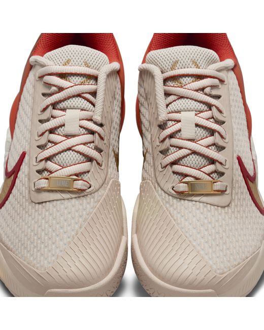 Nike Pink Court Air Zoom Vapor Pro 2 Premium Hard Court Tennis Shoes