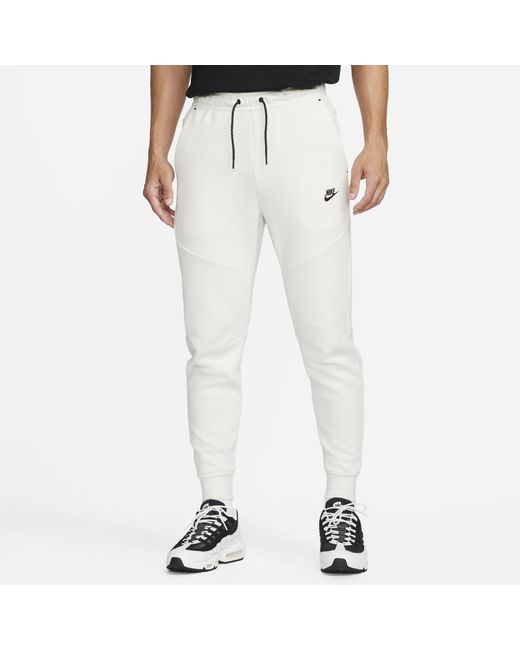 Nike Sportswear Tech Fleece Joggers in Grey (Grey) for Men - Save 51% |  Lyst Australia