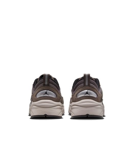 Nike Brown Trunner O/S Shoes for men