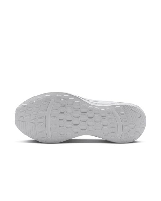 Nike White Journey Run Road Running Shoes