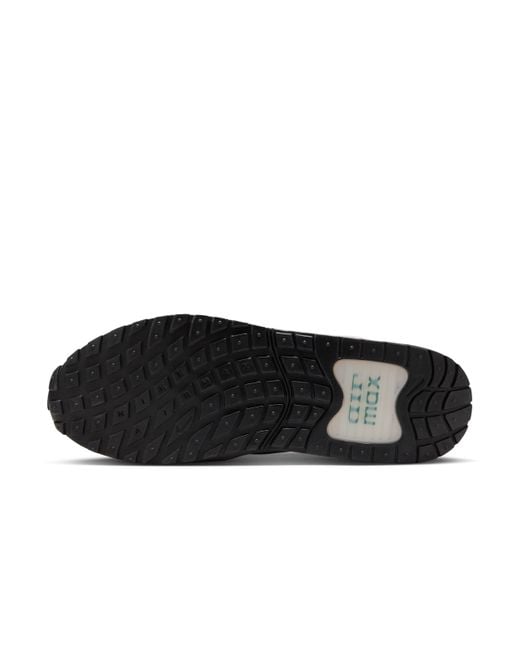 Nike White College Air Max Verse (Baylor) Shoes for men