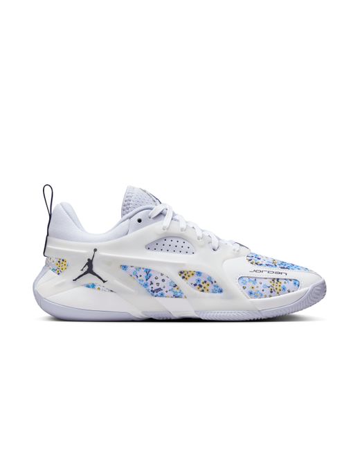 Nike White Nike Heir Series 'Mother's Day' Basketball Shoes