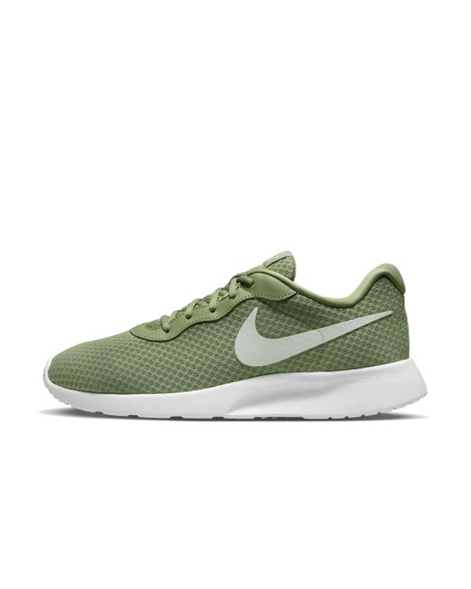 Nike Tanjun Easyon Shoes in Green for Men | Lyst