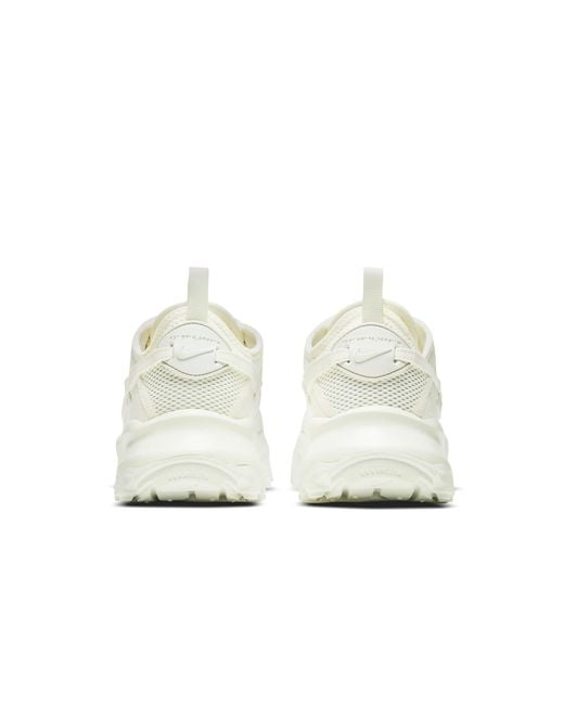 Nike White Tc 7900