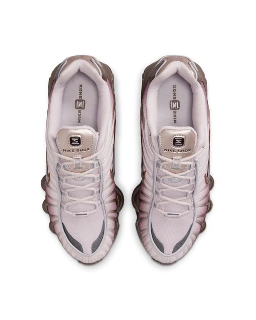 Chaussure Shox Tl Pour Femme Nike en coloris Brown