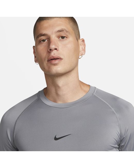 Nike Pro Drifit Tight Shortsleeve Fitness Top 50 Recycled Polyester