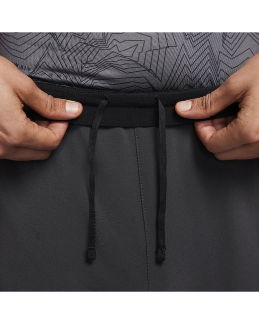 Pantaloni in tessuto dri-fit air max di Nike in Gray da Uomo