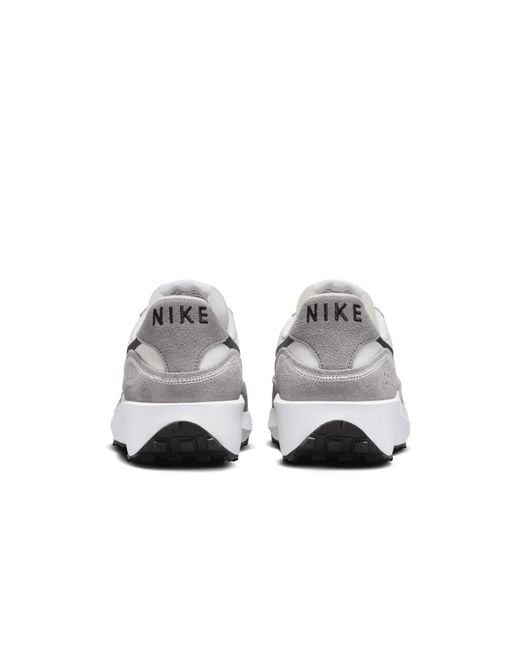 Nike White Waffle Nav Shoes for men