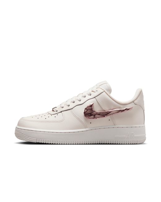 Scarpa Air Force 1 '07 Lx – Donna di Nike in White