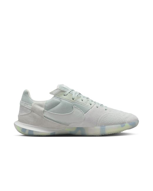 Nike White Streetgato Se Low-top Football Shoes for men