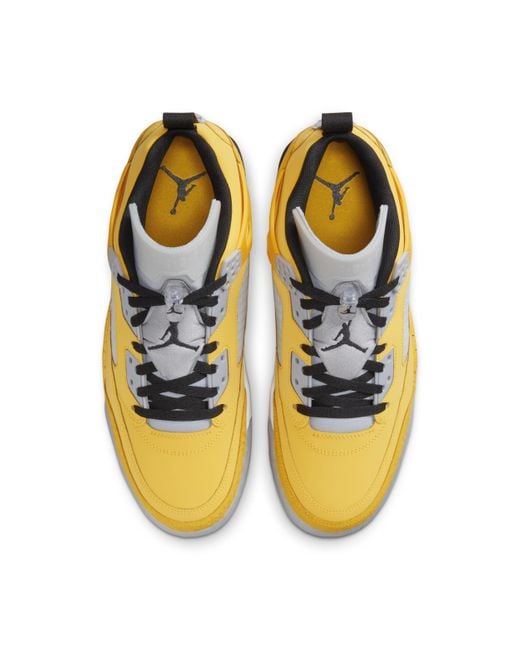 Scarpa jordan spizike low di Nike in Yellow da Uomo