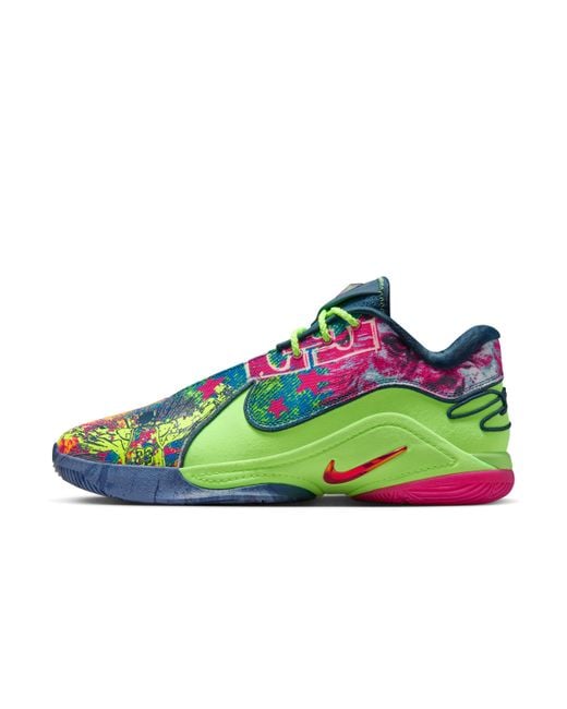 Nike Green Lebron Xxii Basketball Shoes for men