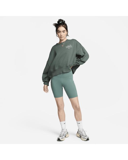 Nike Green One High-waisted 8" Biker Shorts With Pockets