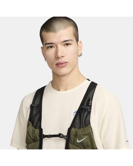 Nike Green Trail 2.0 Running Vest for men