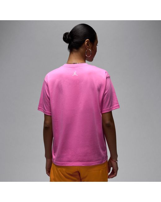 Nike Mvp T-Shirt Met Graphic Voor in het Pink