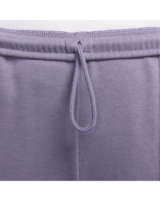 Pantaloni tuta slim fit in french terry a vita alta sportswear chill terry di Nike in Purple