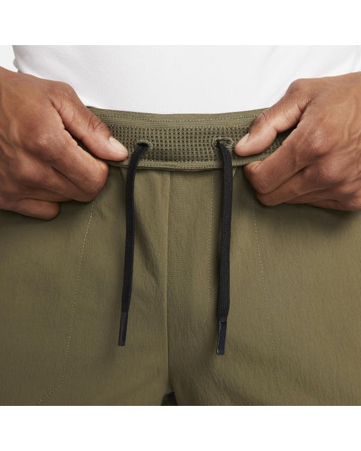Nike Green A.p.s. Dri-fit Adv Woven Versatile Pants for men