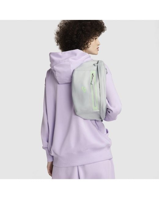 Nike Purple Elemental Premium Fanny Pack (8l)