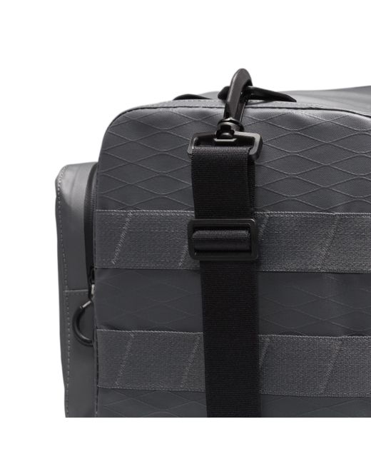Nike Black Storm-fit Adv Utility Power Duffel Bag (small, 31l) for men