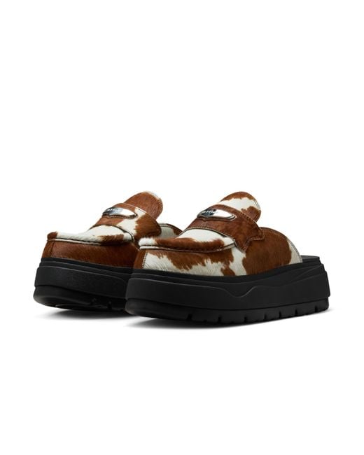 Nike Brown Nike Air Mule Se Shoes