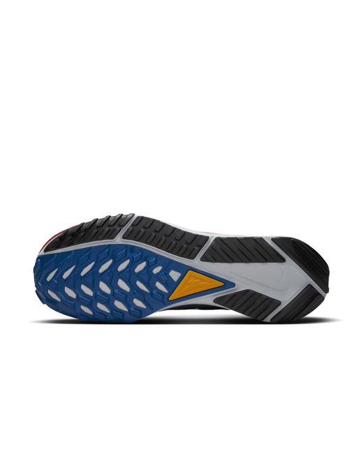 Nike White Pegasus Trail 4 Gore-tex Waterproof Trail Running Shoes for men
