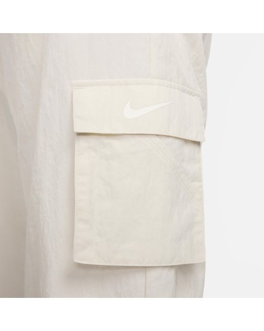 Nike Natural Sportswear Essential High-rise Woven Cargo Pants