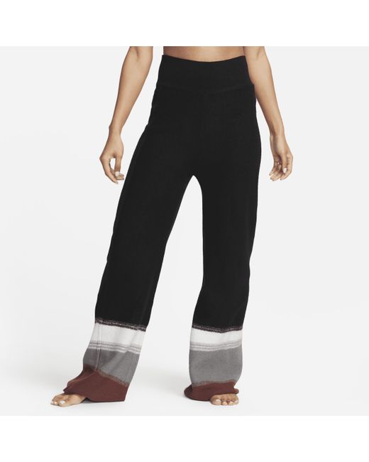 Nike Yoga Therma-fit Adv Wool Pants in Black