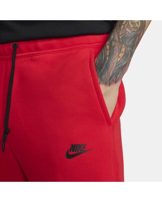 Tech Fleece di Nike in Red da Uomo