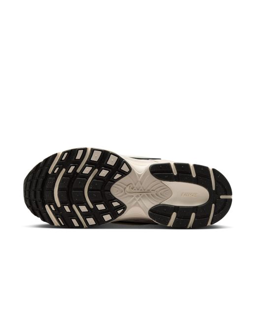 Nike White V5 Rnr Shoes