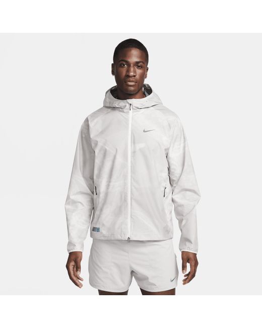 Nike Storm-Fit Running Division Running Jacket in White for Nike Storm-Fit Running Division Running Jacket in White for