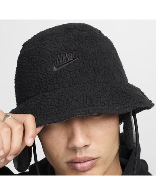 Nike Black Apex Winterized Bucket Hat