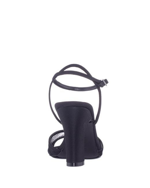 Nina Gray Allyce-black