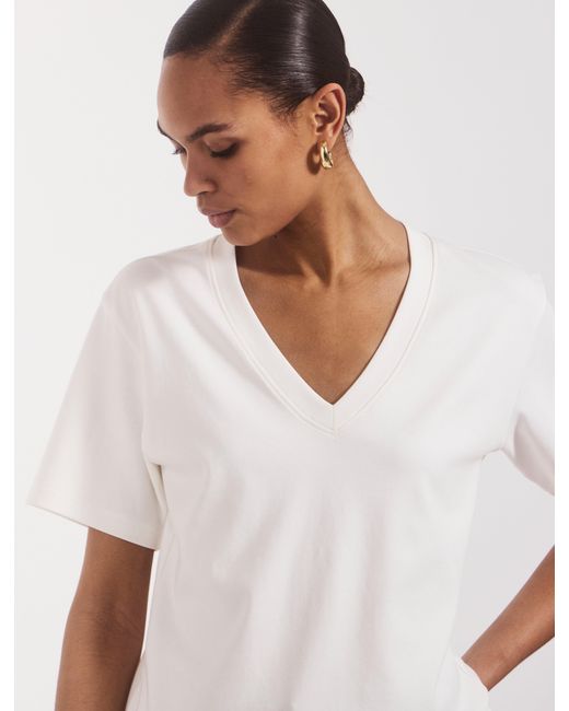 NINETY PERCENT Compact Cotton V Neck T-shirt In Off White