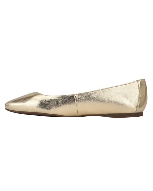 nine west metallic flats
