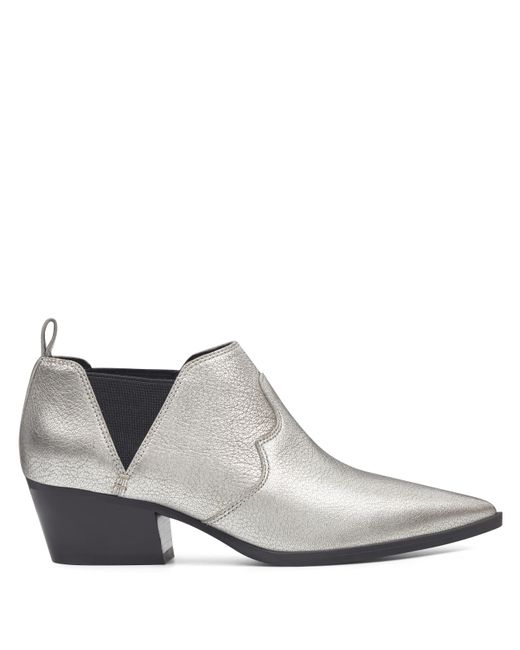nine west cahluz booties