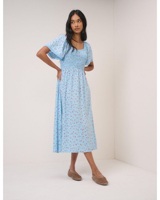 Nobody's Child Blue Ditsy Floral Mia Midi Tea Dress