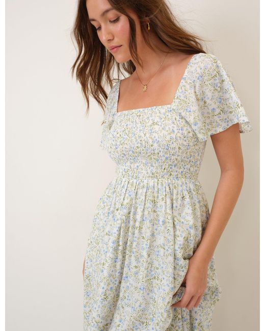 Nobody's Child Natural Floral Shirred Bella Midi Dress