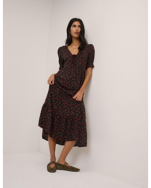 Nobody's Child Natural Floral Tiered Lia Midi Dress