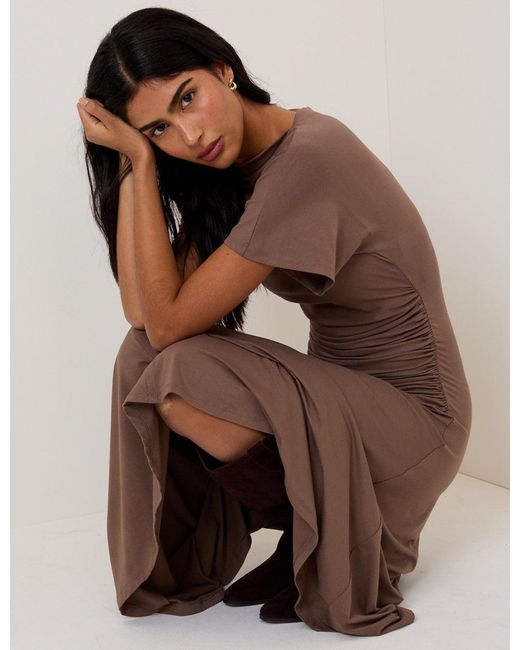 Nobody's Child Brown Ruched Niamh Jersey Midi Dress
