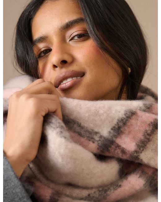 Nobody's Child Brown Cream And Check Blanket Scarf