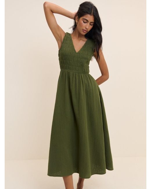 Nobody's Child Green Sleeveless Audrey Midi Dress
