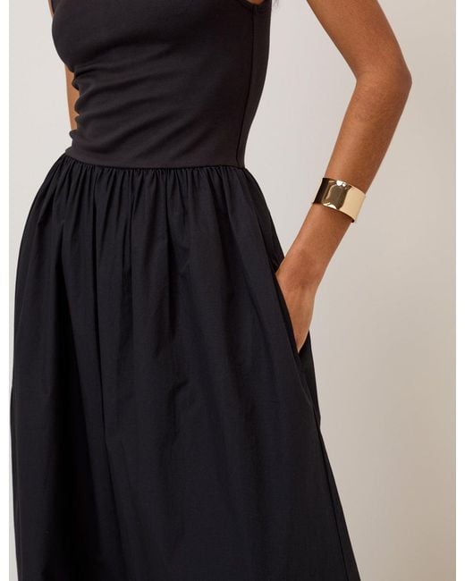 Nobody's Child Black Sleeveless Vera Midi Dress