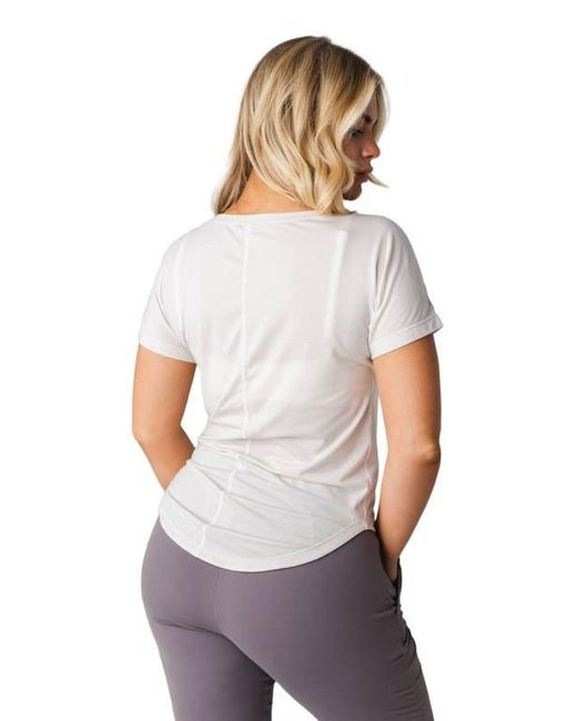 Vitaly White Versa Full Tee