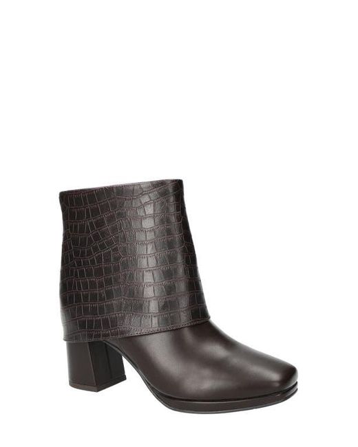 Easy Street Women's Brown Sutton Bootie
