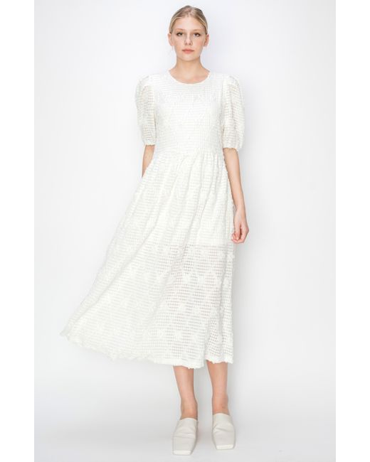 MELLODAY White Textured Jacquard Puff Sleeve Midi Dress
