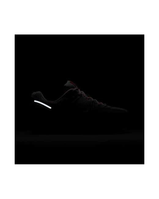 Nike White Zoom Vomero 5 Sneaker