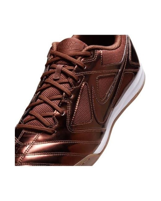 Nike Brown Gato Lv8 Soccer Sneaker for men